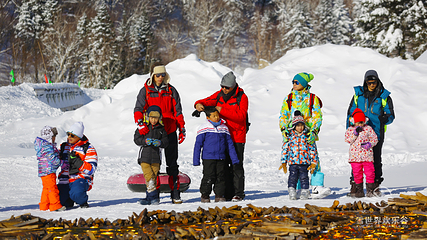 雪乡雪世界欢乐谷第 19 张图片