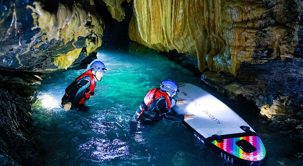 湘西魔幻蓝洞探洞基地