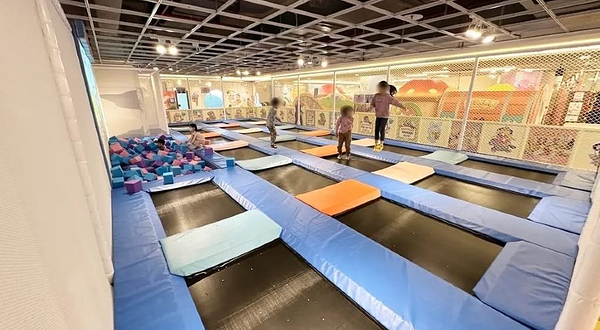 追风奇幻岛-童话庄园6+plaza店