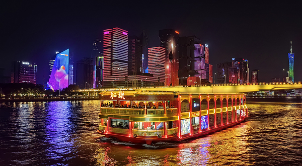 珠江夜游(海心沙东区码头)