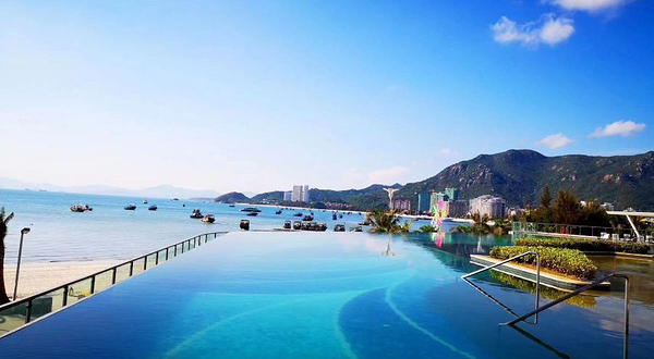 巽寮湾海世界无边际泳池