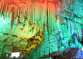 京东大溶洞景区
