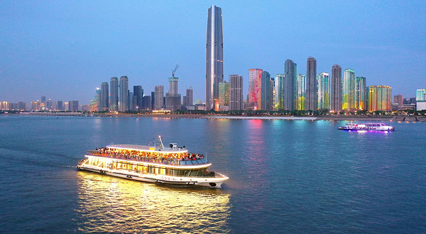 两江游览游船(中华路2号码头)