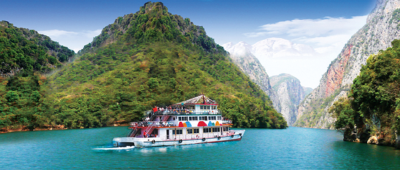 罗平县鲁布革三峡景区第 1 张图片