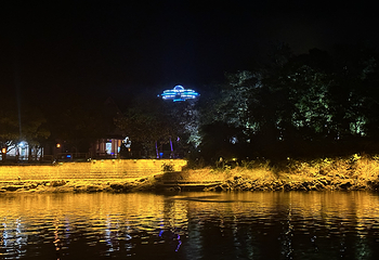 千岛湖“月光之恋”光影艺术夜游第 10 张图片