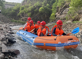 栾川浪浪河漂流