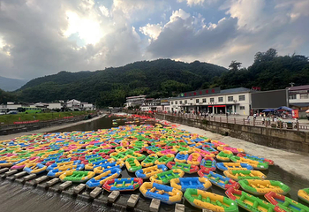 霍山十二闯瀑布漂流第 20 张图片