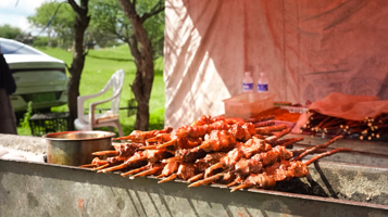 乌兰布统铁马草原不夜城