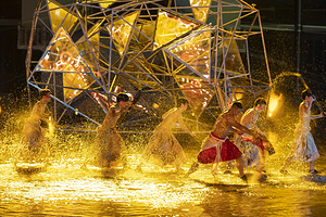 渔光之城滨海场景演艺秀