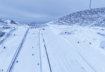 齐岳山国际滑雪场第 11 张图片