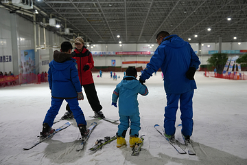 三只熊冰雪王国第 8 张图片