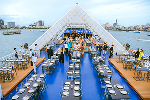 芭堤雅东方公主号游船