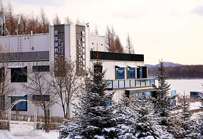 五常双跃湖野奢营地