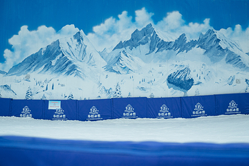 华航滑雪体育运动馆(中南店)第 2 张图片