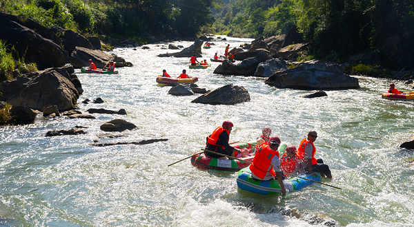 水头湾漂流(水头寨度假村)