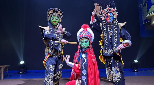 渝州故事·重庆非遗文化体验基地(磁器口古镇店)