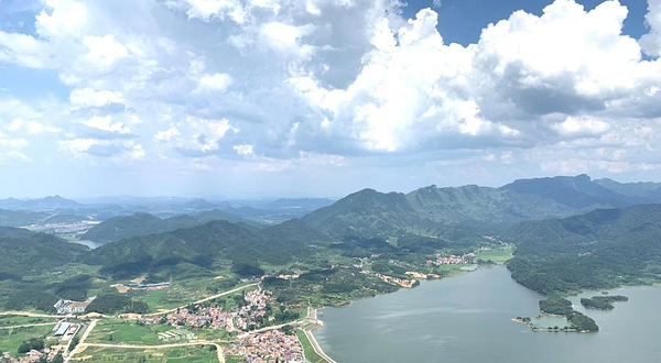 毛铺国际滑翔伞基地