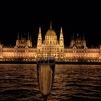 布达佩斯多瑙河观光游船