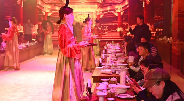 大唐剧宴·沉浸式宫廷餐秀