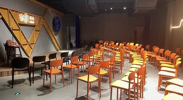 奋逗剧场(新辰里酒仙桥店)