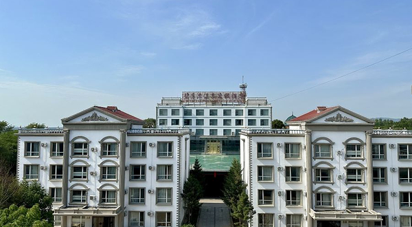 碧月潭温泉度假酒店温泉(棋盘山店)