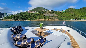 新慕悦游艇俱乐部（上海店）