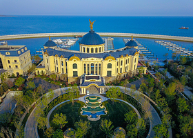 青岛东方影都融创游艇会