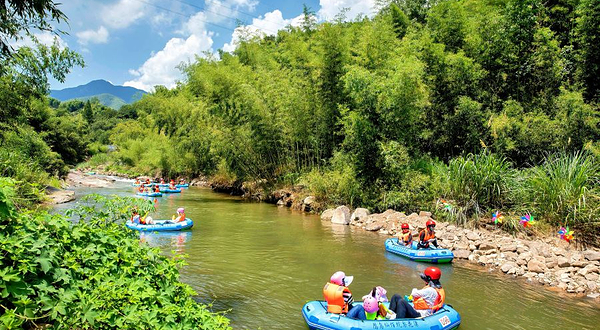 鸬鸟仙佰坑梨花漂流