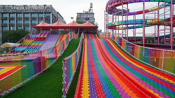 哆哆咪娅星球乐园