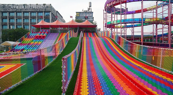 哆哆咪娅星球乐园