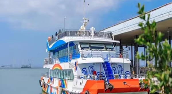 深圳机场码头游船