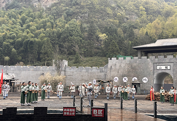 《大别山传奇》实景演出第 1 张图片