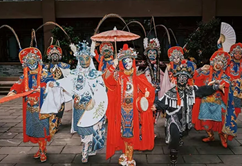 九华山桃花演艺馆第 7 张图片