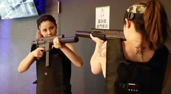 KILL ZONE 镭射战场