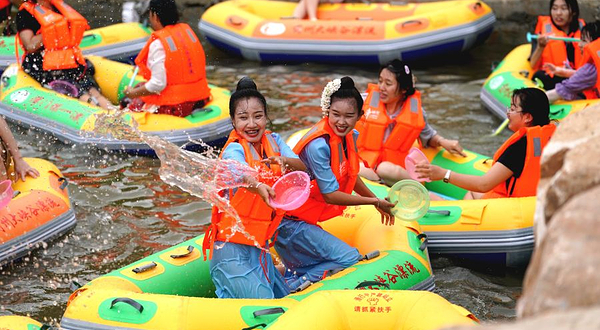 车神架蓟州大峡谷漂流