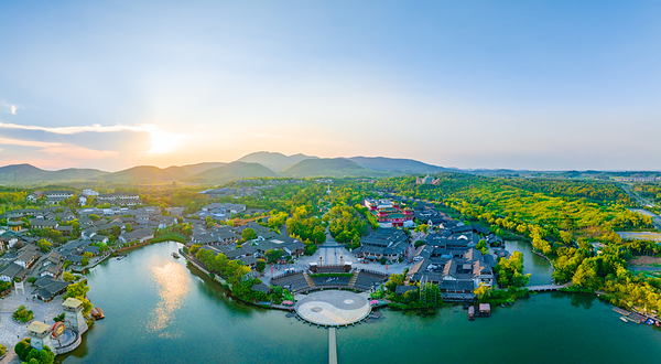 茅山东方盐湖城