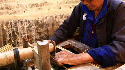 荥阳村油纸伞手绘体验基地第 1 张图片