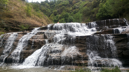 凤龙湾风景区第 5 张图片