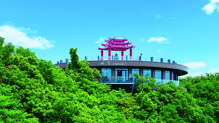 神鹿峰旅游度假区第 5 张图片