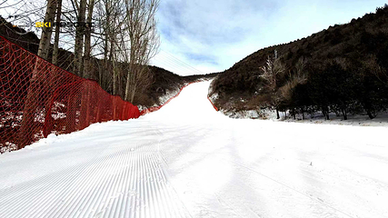 北京军都山滑雪场第 25 张图片