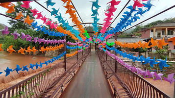 隔界田彝族村寨