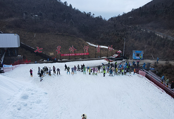 七星岭国际滑雪场第 31 张图片