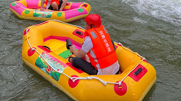 潮州凤翔峡龙腾谷漂流