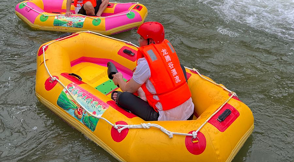 潮州凤翔峡龙腾谷漂流