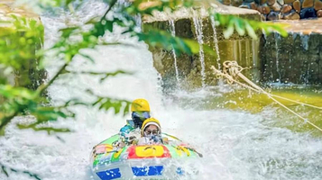 太平湖峡谷漂流