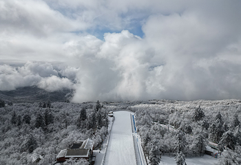 峨眉山滑雪场第 5 张图片