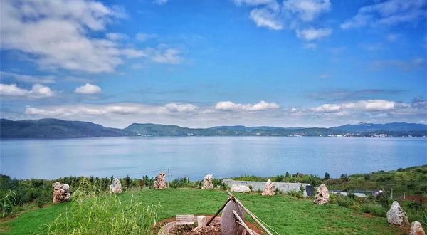 抚仙湖晶喜庄园慢生活特色民宿(施红路1号分店)