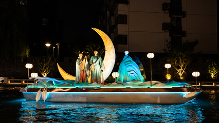 今夜梁宵行浸式游船第 1 张图片