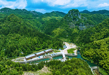 正江山峡谷漂流第 3 张图片
