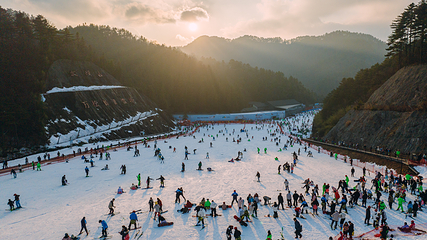 大明山万松岭滑雪场第 38 张图片